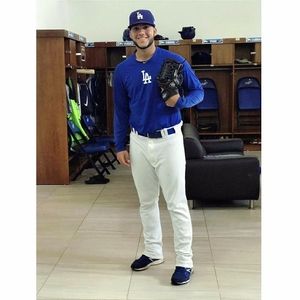 Meet your Posher, Emmanuel